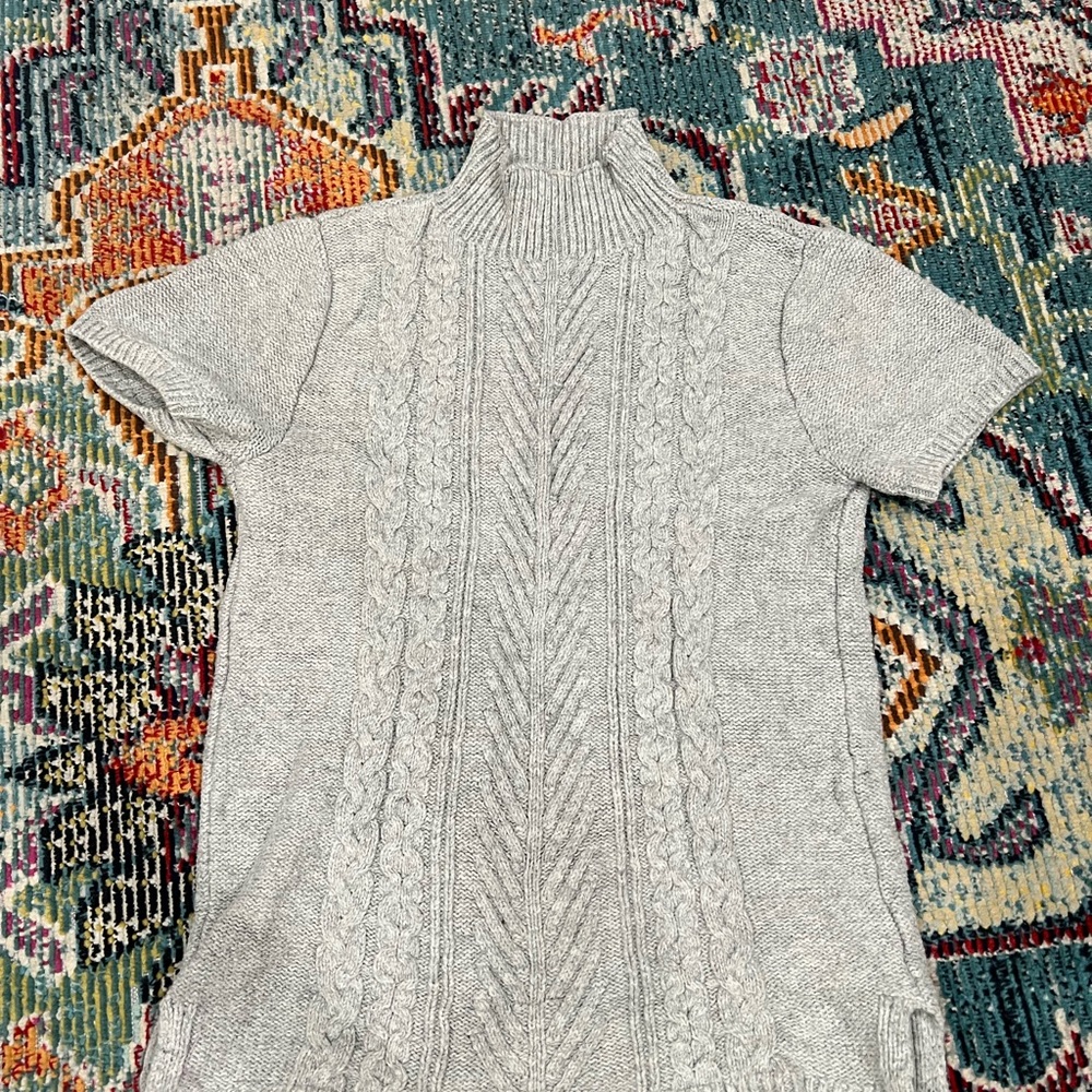 GAP Light Gray Cable Knit Turtleneck Sweater